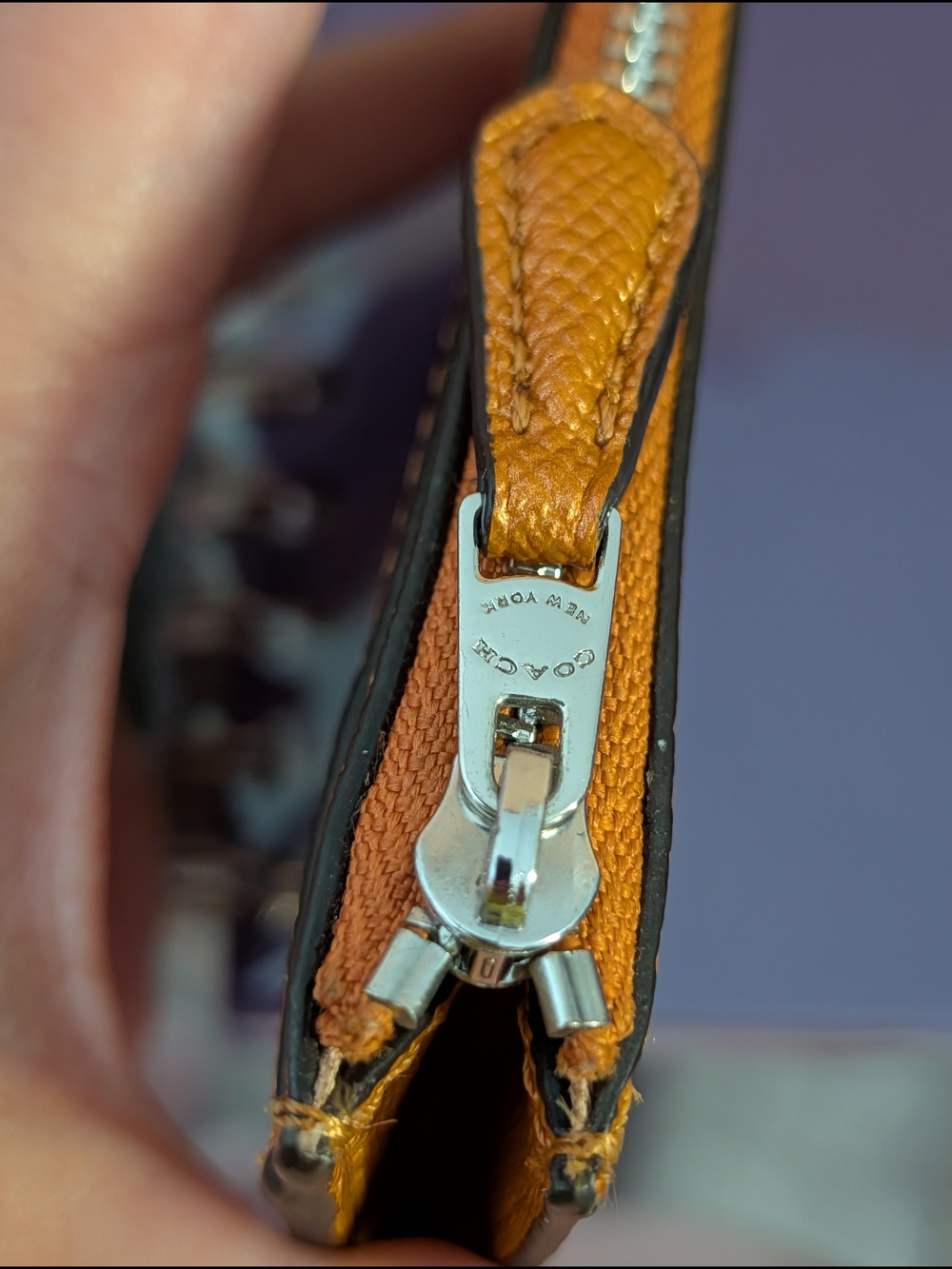 Coach F21082 Mini Skinny ID Card Case Zip Keychain in Metallic Orange - Picture 4 of 13
